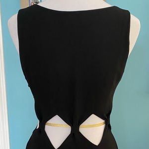 L’ATISTE - size medium black chiffon party dress